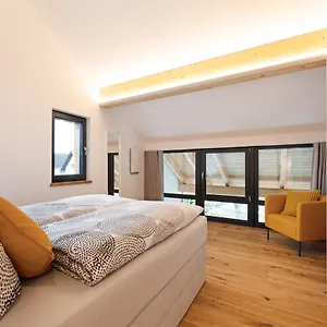 Cozynook Leuterschach Apartment